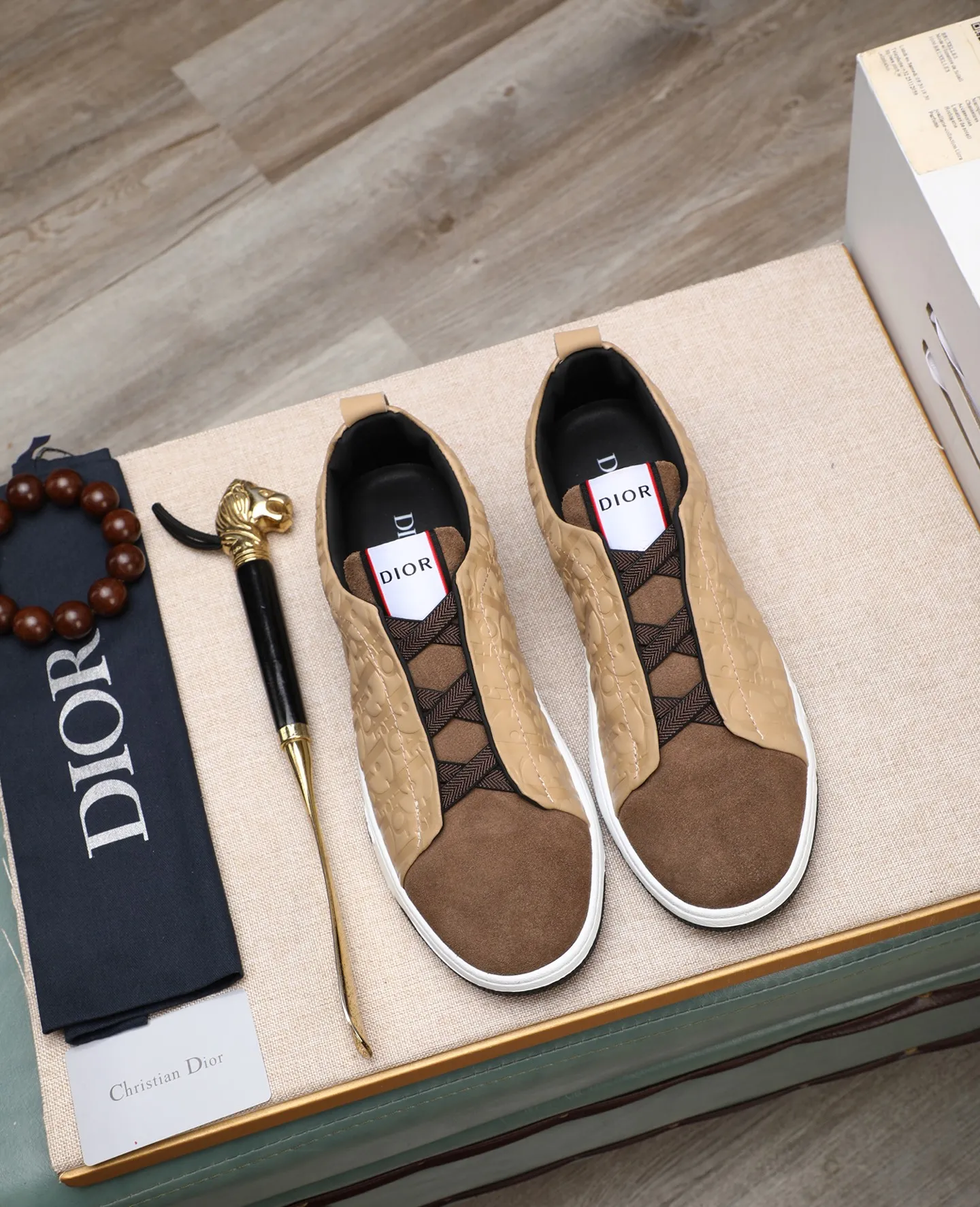 Men's men's shoes💰460 🌹🌹[Dior] 2025 latest model🙈original replica! 👟👟👟You can go to the top-notch workmanship. The upper is made of Italian 🇮🇹imported cowhide. The mesh lining is suitable for travel. The original replica outsole makes it suitable for all kinds of travel, showing low-key luxury. Let quality speak for itself. Color: Size: 38-44